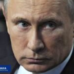 The Analog Leader: Why Vladimir Putin Shuns Smartphones and Calls the Internet a ‘CIA Project’